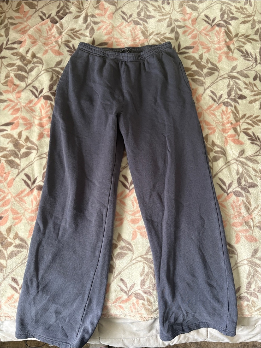 Brandy Melville Wide-Leg Track Pants in Charcoal Gray